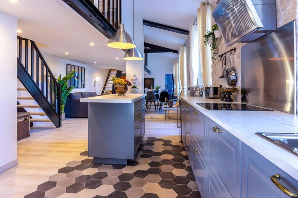 Penthouse Loft 5Min Palais Des Festivals And Beach Terrace View On Castle Cannes Esterno foto